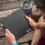 Korda Windshield in Hand